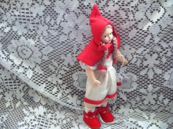 riding hood_02